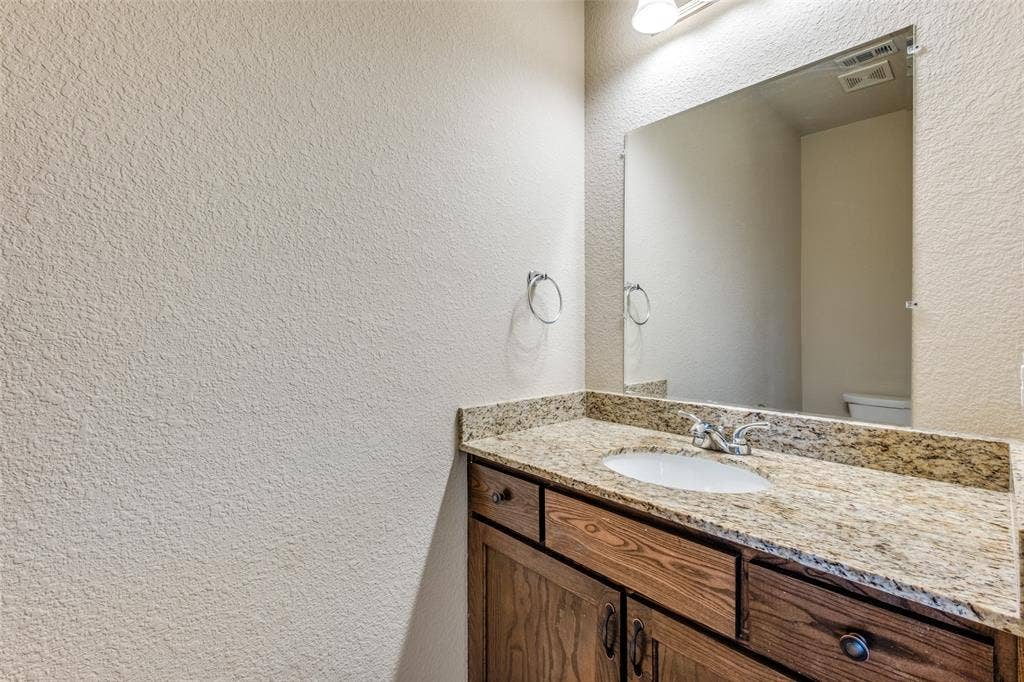 4662 Ralph Lane, Dallas, TX 75227 4662 Ralph Lane, Dallas, TX 75227