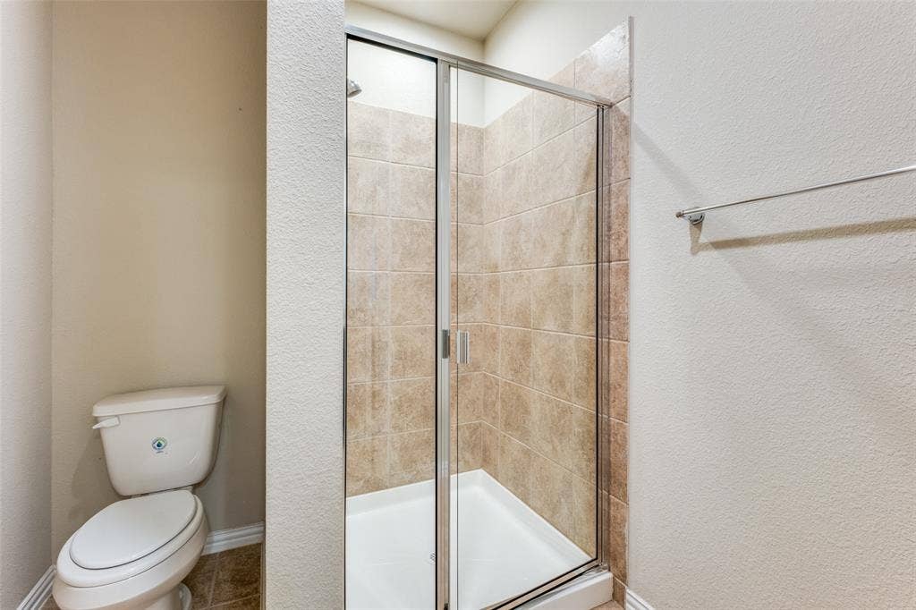 4662 Ralph Lane, Dallas, TX 75227 4662 Ralph Lane, Dallas, TX 75227