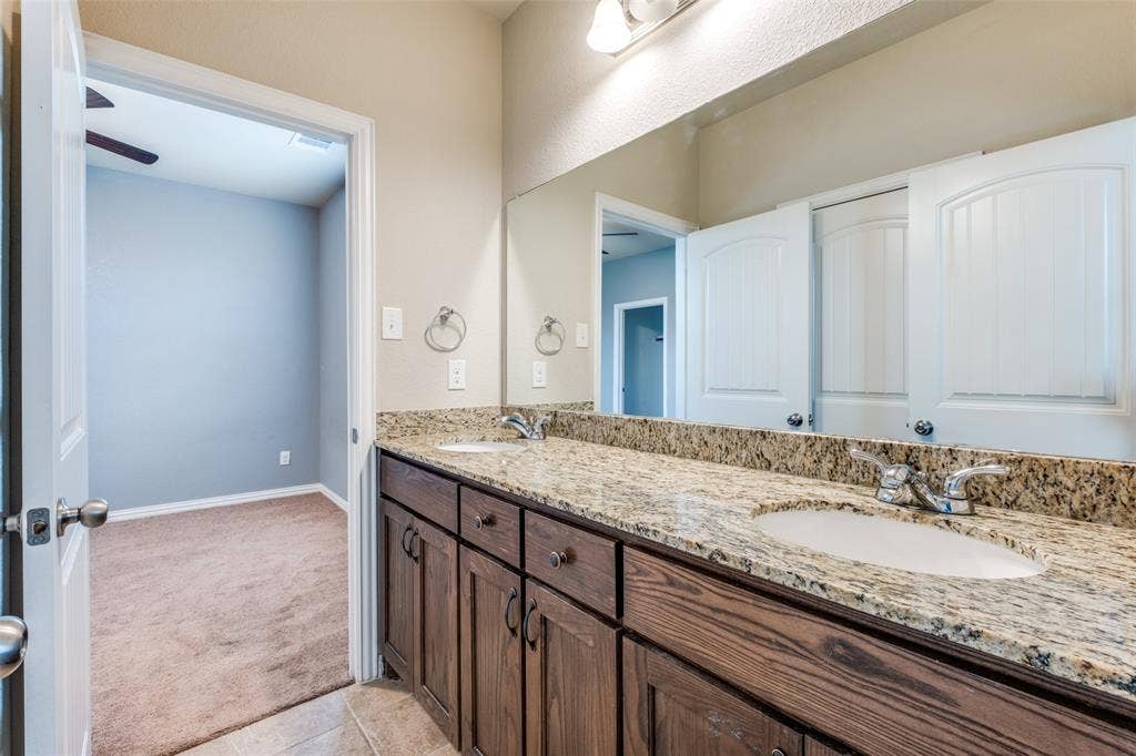 4662 Ralph Lane, Dallas, TX 75227 4662 Ralph Lane, Dallas, TX 75227