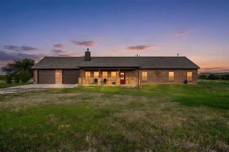 Property photo for 3370 Fm 920, Bridgeport, TX