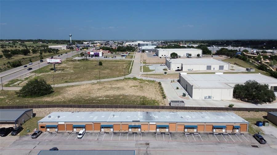 Property photo for 2602 Fort Worth Highway, Hudson Oaks, TX