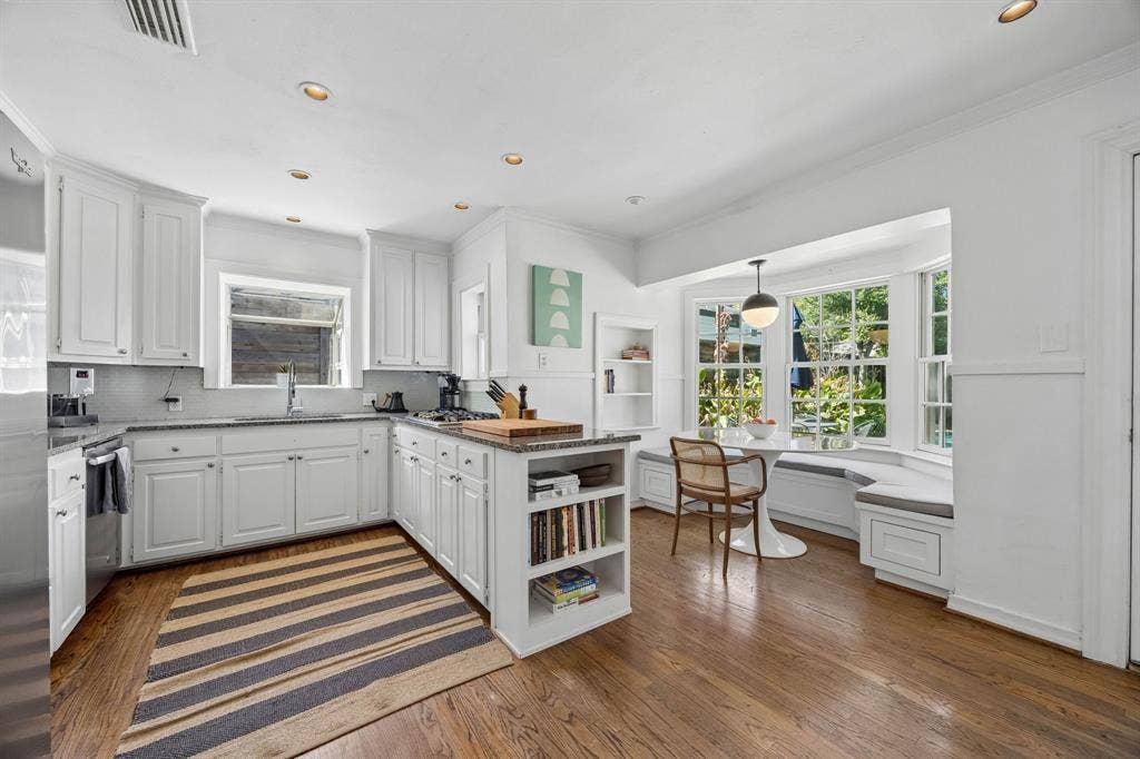 5407 Vanderbilt Avenue, Dallas, TX 75206 5407 Vanderbilt Avenue, Dallas, TX 75206