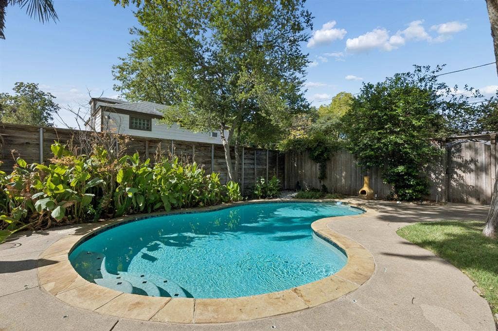 5407 Vanderbilt Avenue, Dallas, TX 75206 5407 Vanderbilt Avenue, Dallas, TX 75206