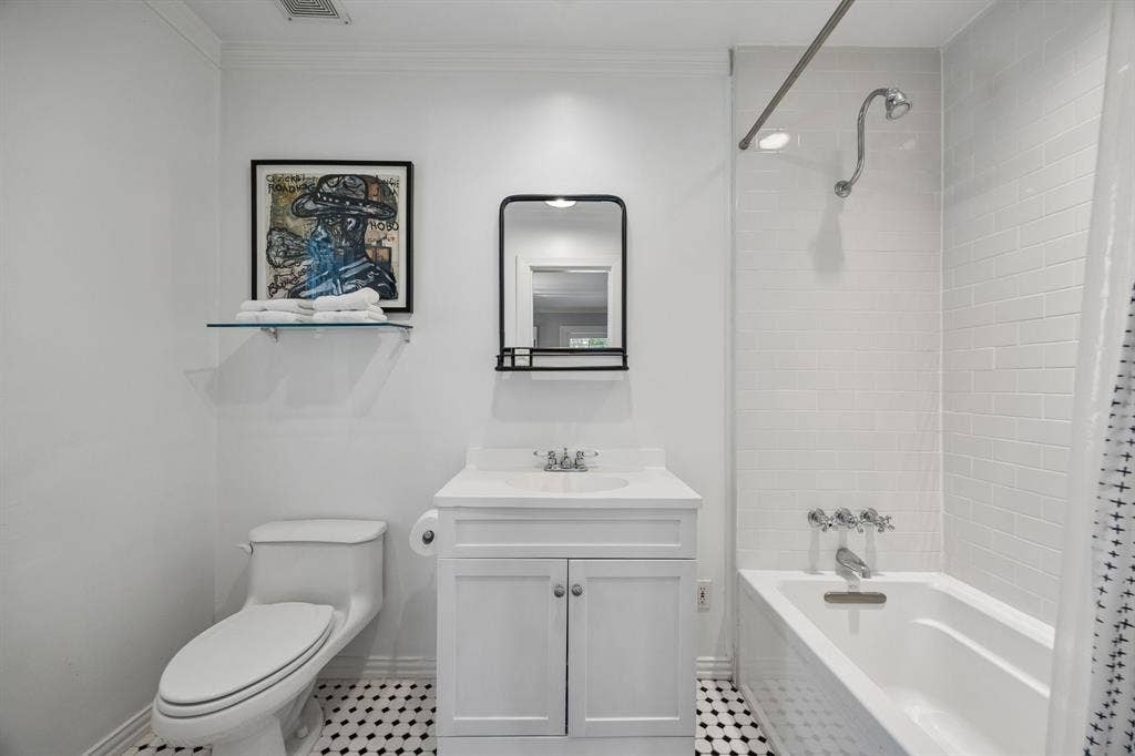 5407 Vanderbilt Avenue, Dallas, TX 75206 5407 Vanderbilt Avenue, Dallas, TX 75206