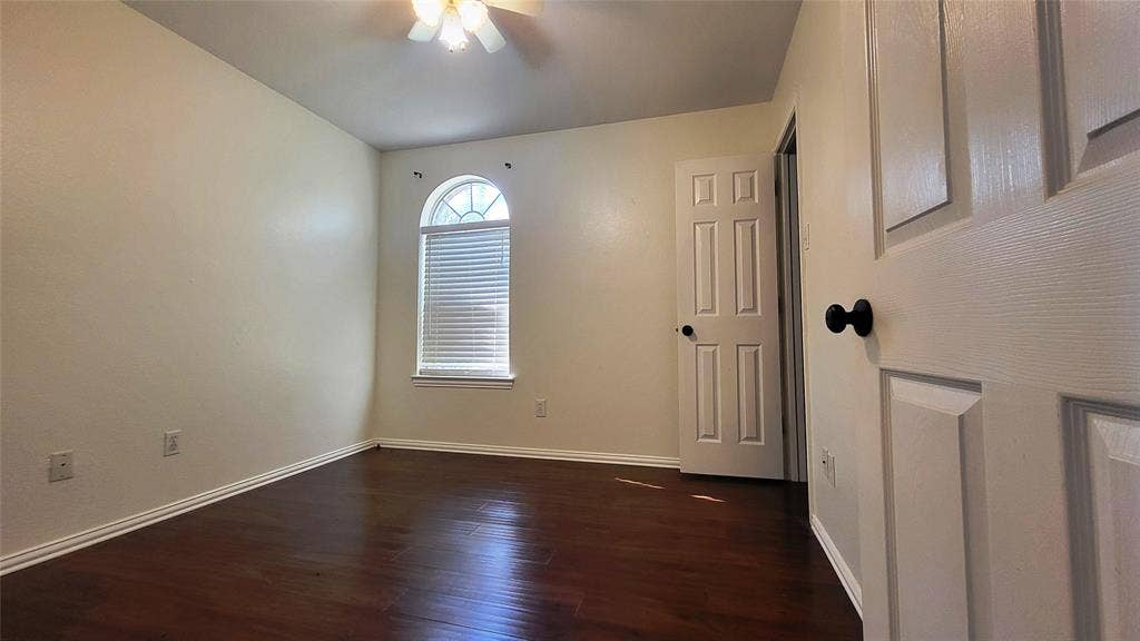 704 1st Avenue, McKinney, TX 75069 704 1st Avenue, McKinney, TX 75069