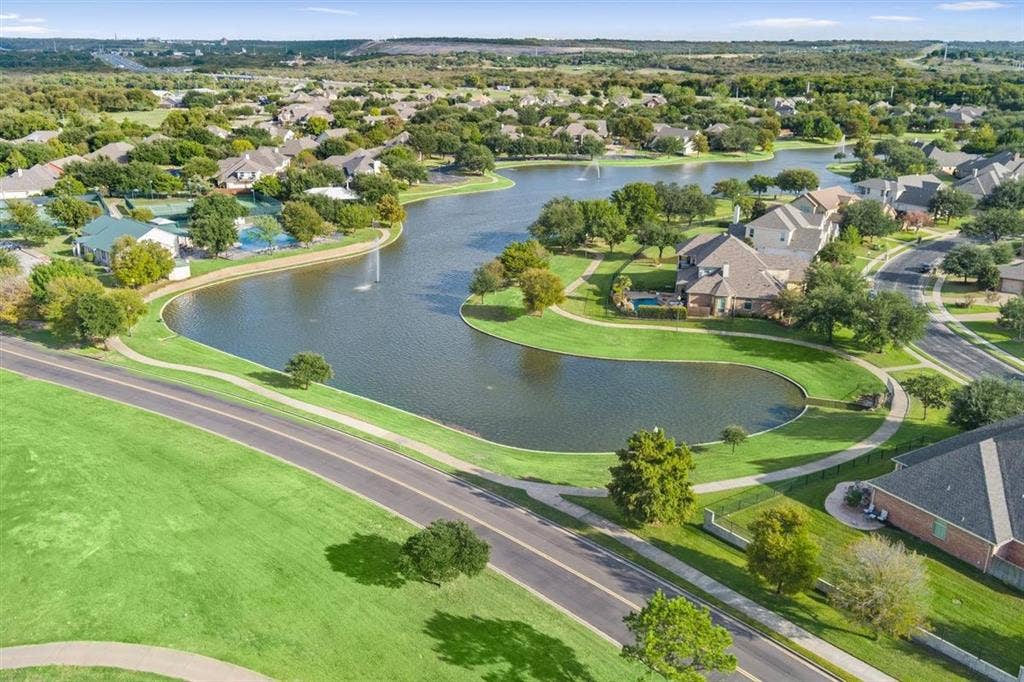 329 Edinburgh Lane, Waco, TX 76712 View of community lake