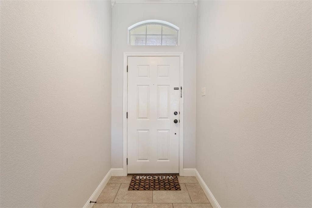 329 Edinburgh Lane, Waco, TX 76712 329 Edinburgh Lane, Waco, TX 76712