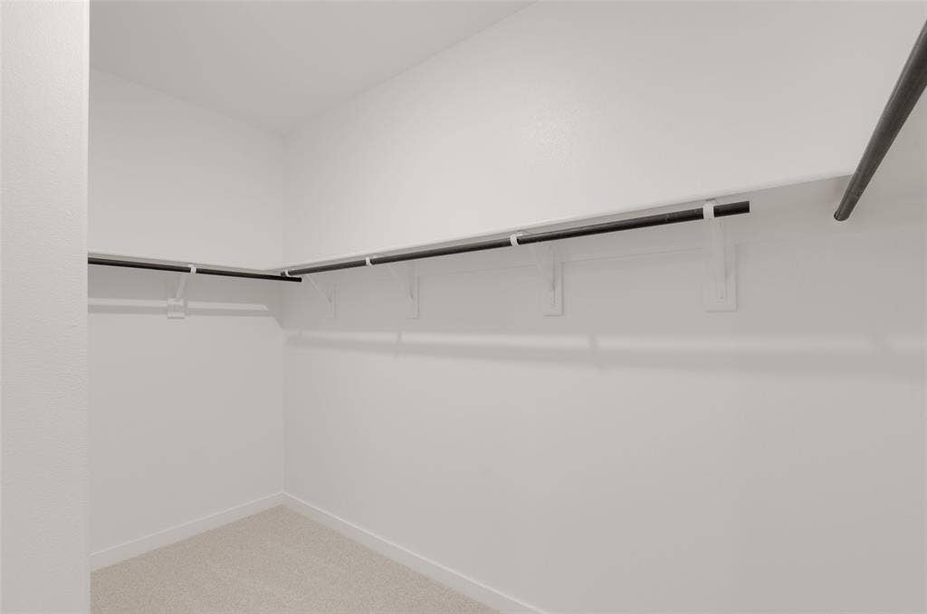 3277 Mint Springs Street, Fort Worth, TX 76179 Large Walk-in Closet