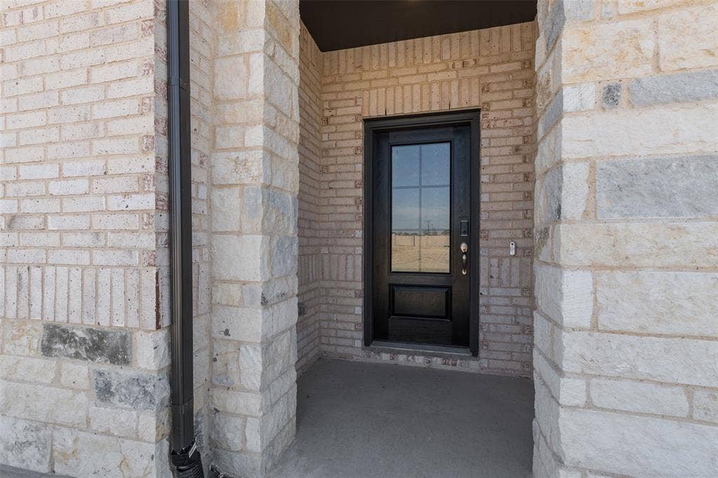 3277 Mint Springs Street, Fort Worth, TX 76179 Hello
