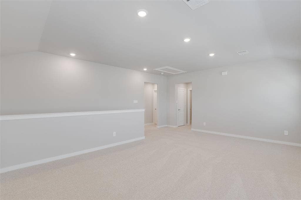 3277 Mint Springs Street, Fort Worth, TX 76179 9ft Ceiling Upstairs- Great Feature