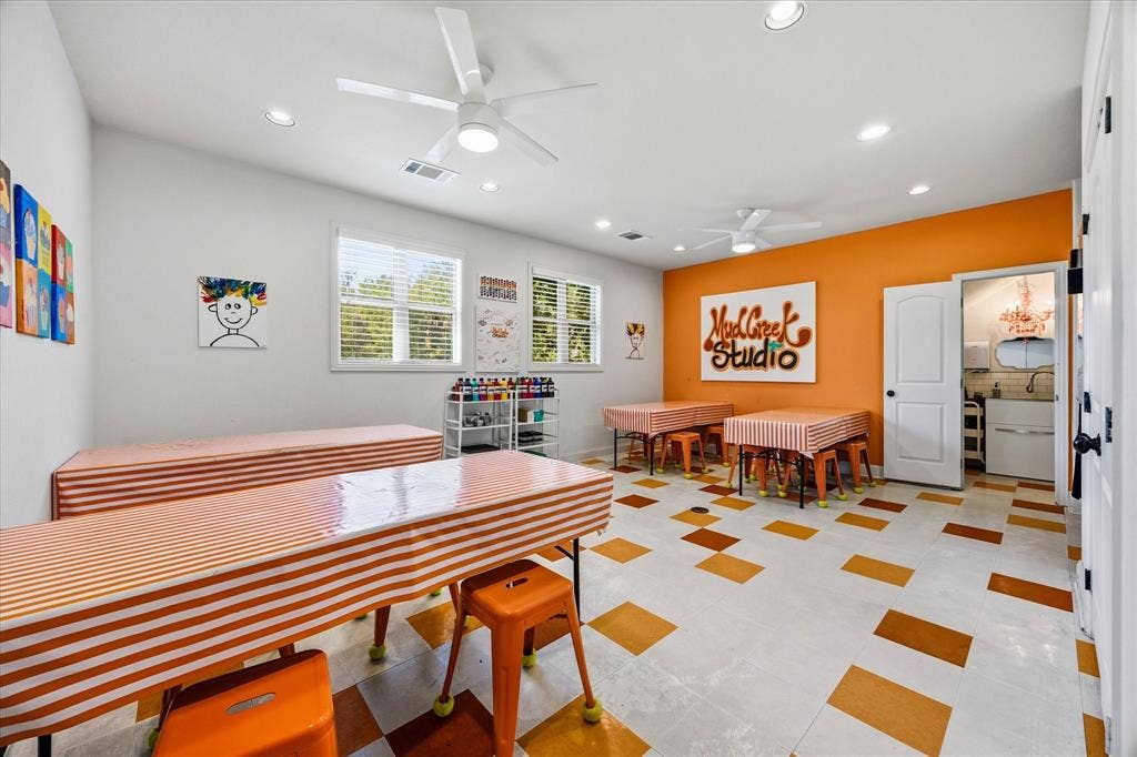 232 Branding Iron Court, Royse City, TX 75189 This bonus space has its own entry so it is perfect for your studio or workspace!