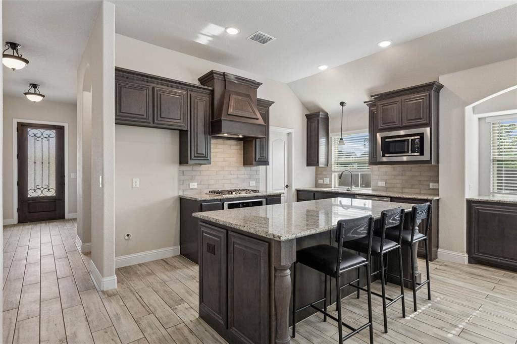 2550 Brookside Drive, Royse City, TX 75189