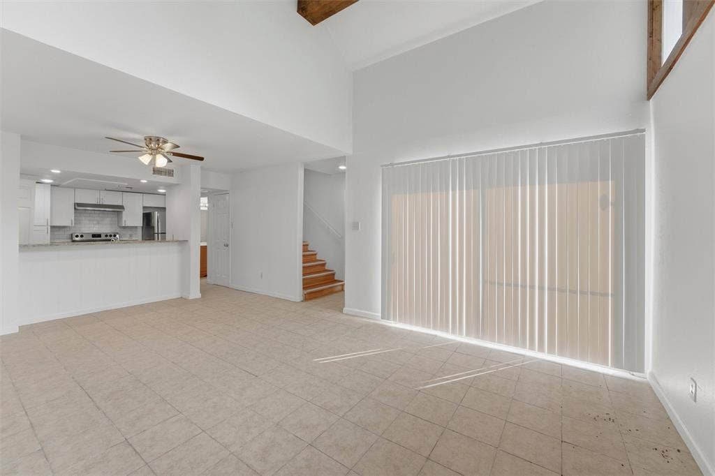 4643 Country Creek Drive, #1092, Dallas, TX 75236 4607 Country Creek Drive Dallas, TX. Unit 1016