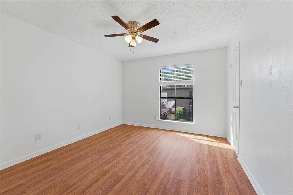 4643 Country Creek Drive, #1092, Dallas, TX 75236 4607 Country Creek Drive Dallas, TX. Unit 1016