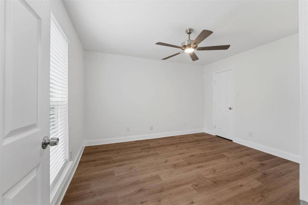 4643 Country Creek Drive, #1092, Dallas, TX 75236 4643 Country Creek Drive Dallas, TX. Unit 1092