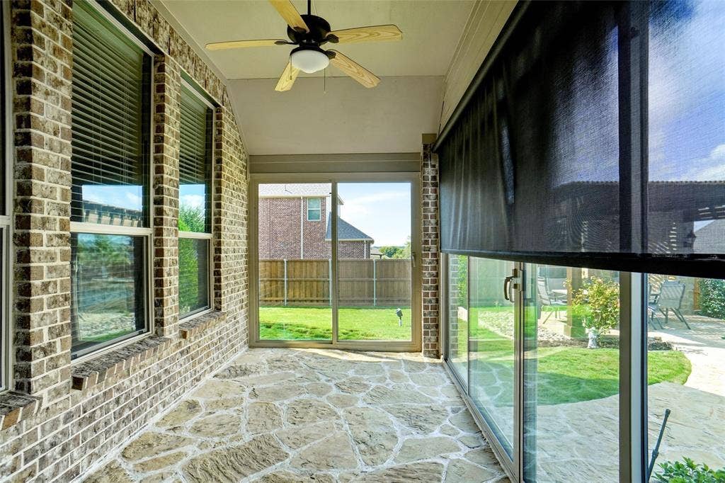 8301 Rock Valley Drive, Rowlett, TX 75089 8301 Rock Valley Drive, Rowlett, TX 75089