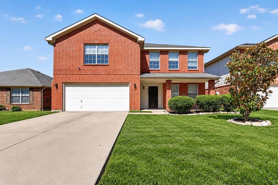 Property photo for 8661 Boswell Meadows Drive, Fort Worth, TX