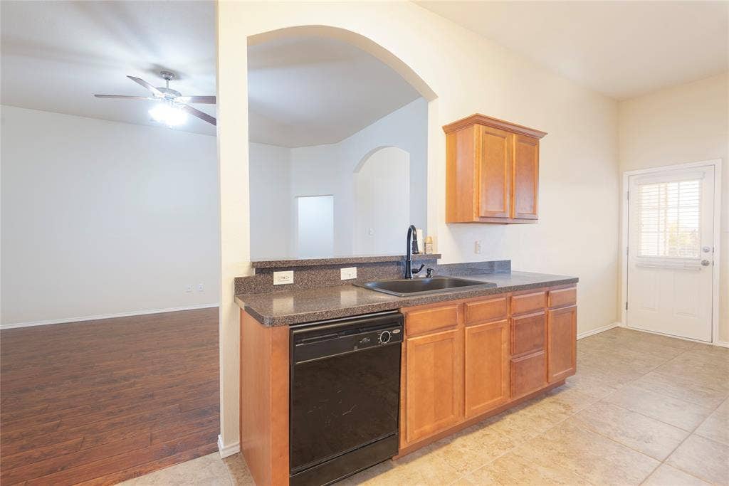 1105 Antoinette Drive, Princeton, TX 75407 1105 Antoinette Drive, Princeton, TX 75407