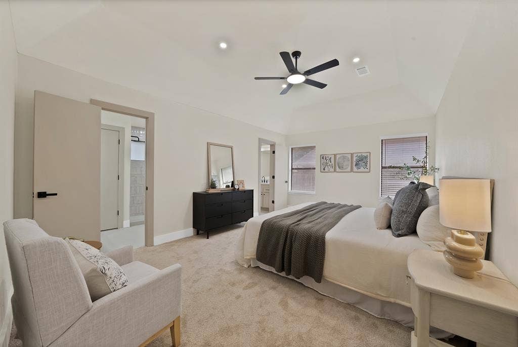 6005 Heatherglen Drive, Arlington, TX 76017