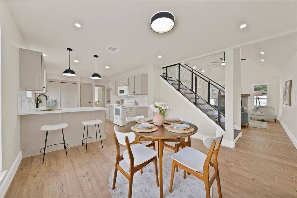 6005 Heatherglen Drive, Arlington, TX 76017