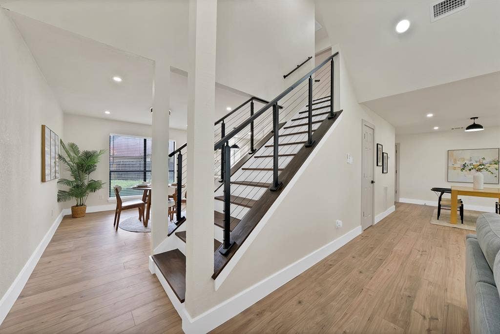 6005 Heatherglen Drive, Arlington, TX 76017