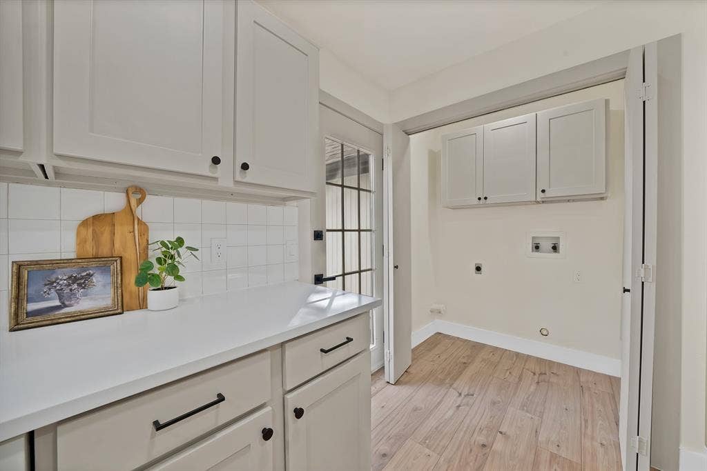 6005 Heatherglen Drive, Arlington, TX 76017