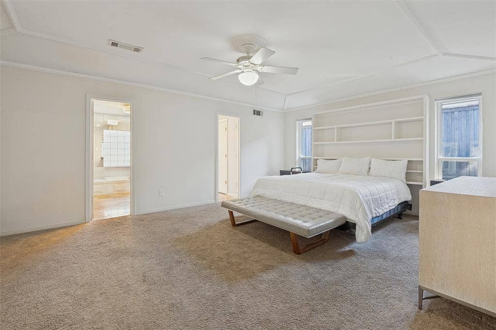 3843 Regent Drive, Dallas, TX 75229 3843 Regent Drive, Dallas, TX 75229