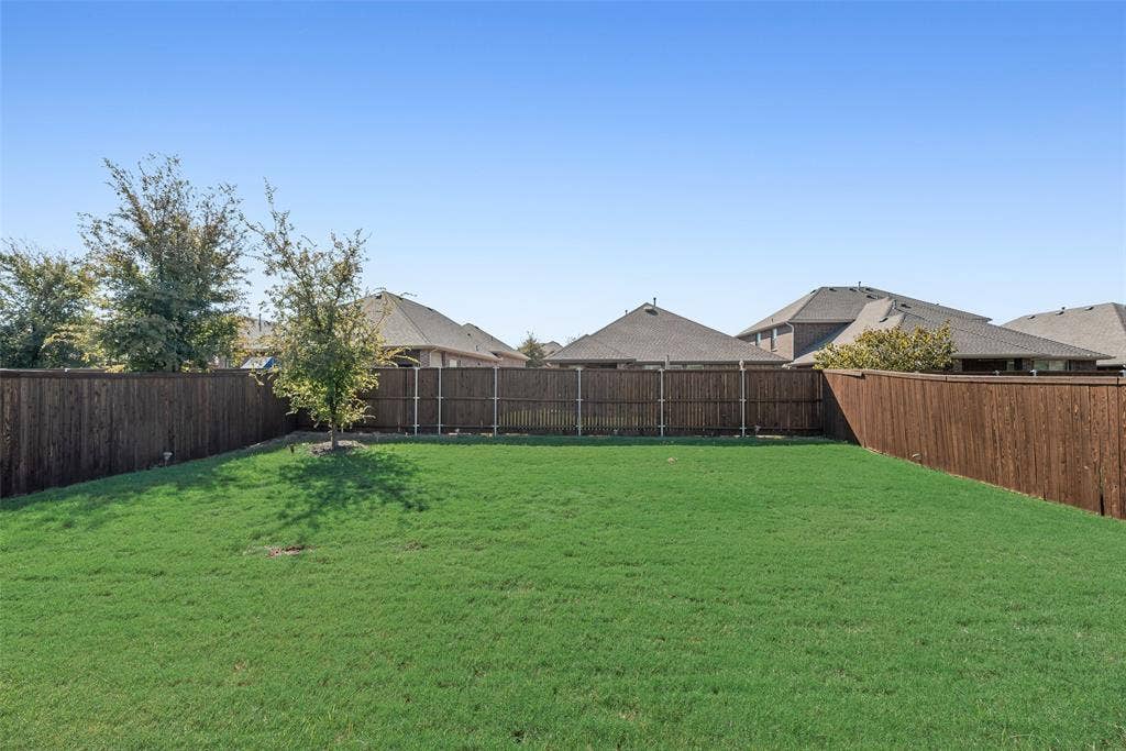 1013 Slate Lane, Celina, TX 75009 1013 Slate Lane, Celina, TX 75009