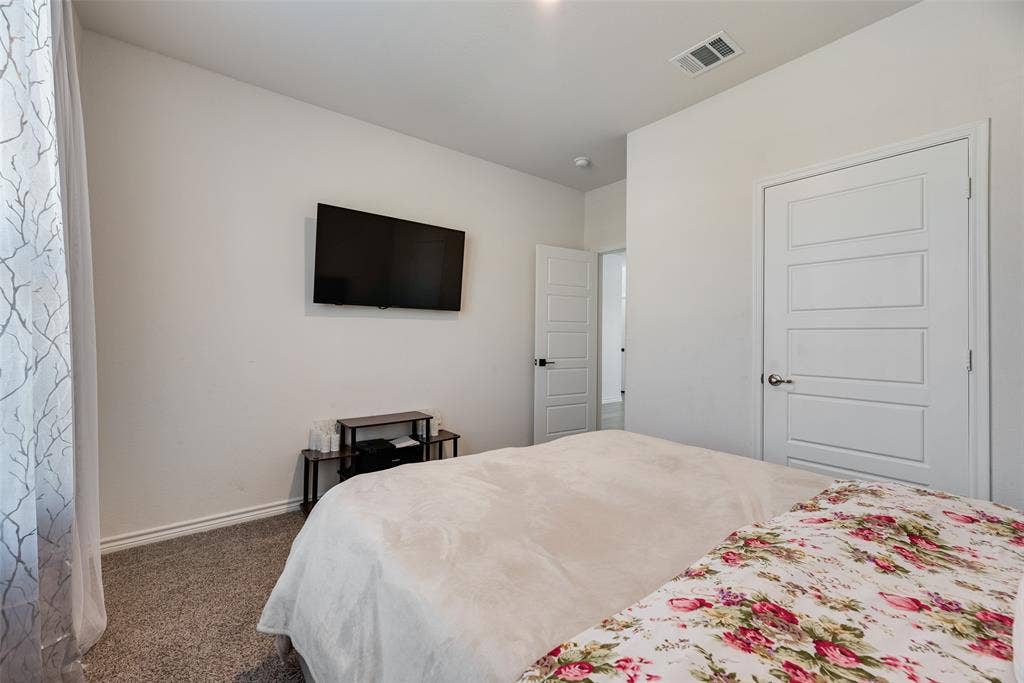 1013 Slate Lane, Celina, TX 75009 1013 Slate Lane, Celina, TX 75009