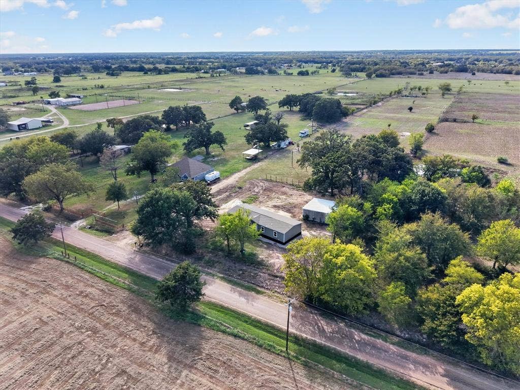 15953 County Road 109, Kaufman, TX 75142 15953 County Road 109, Kaufman, TX 75142