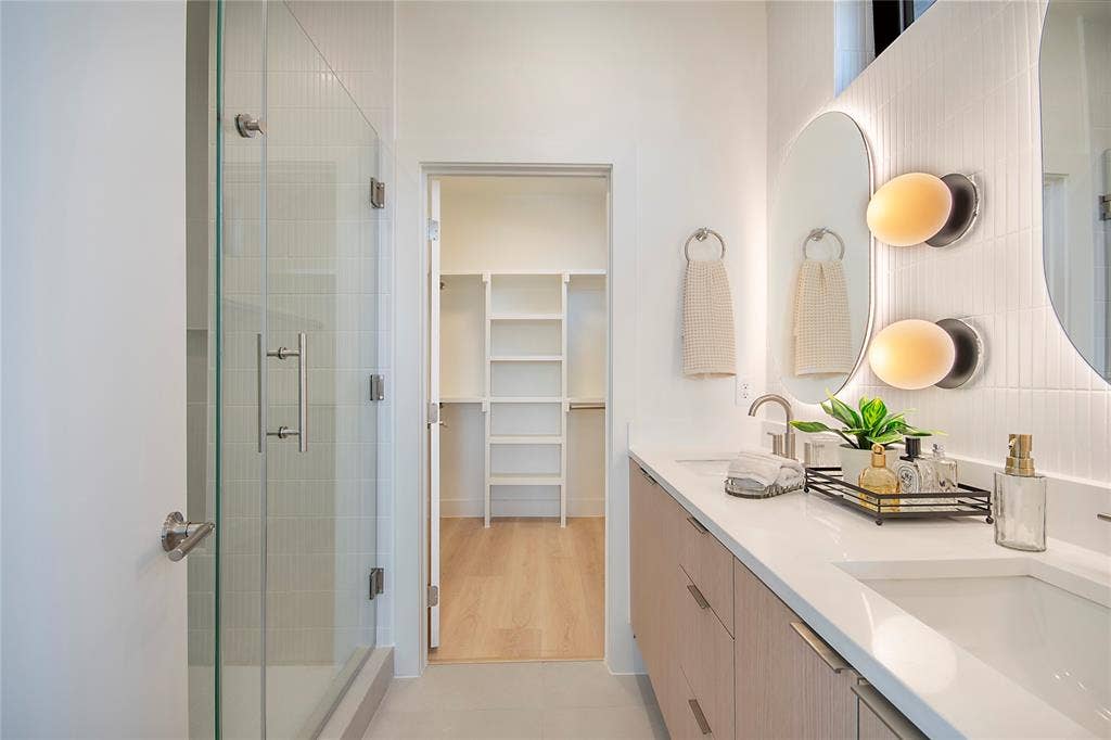 4420 Atoka Street, #102, Dallas, TX 75204 4420 Atoka Street, #102, Dallas, TX 75204