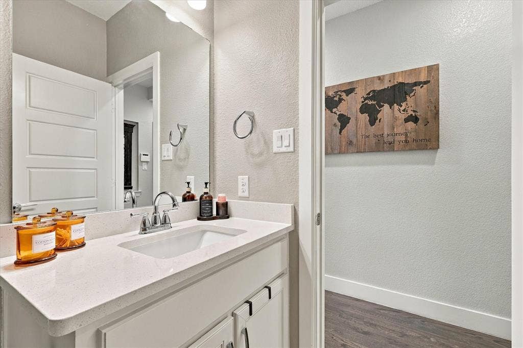 7846 Verona Place, Dallas, TX 75231 7846 Verona Place, Dallas, TX 75231