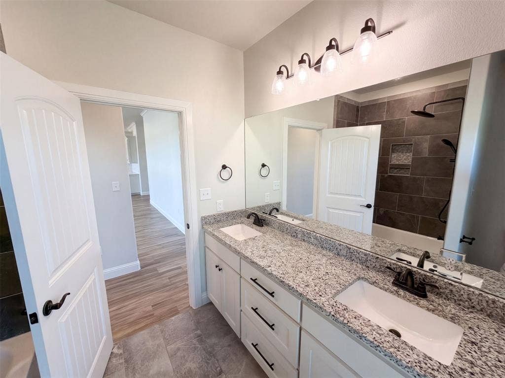 1532 Turpin Lake Road, Poolville, TX 76487