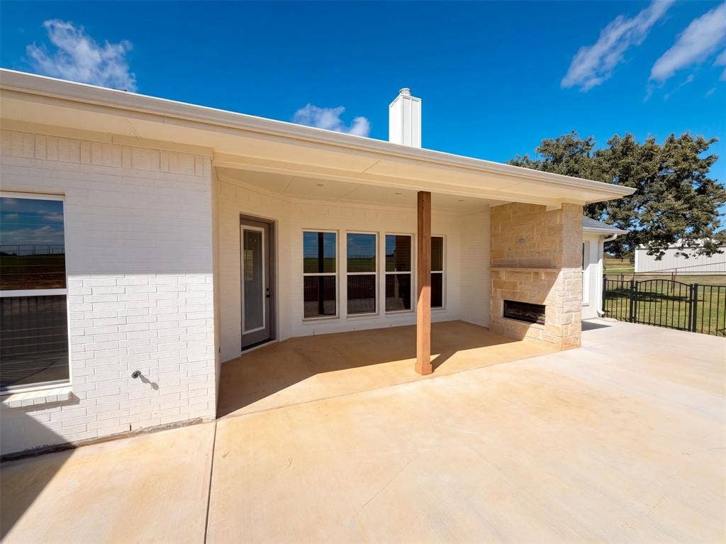 1532 Turpin Lake Road, Poolville, TX 76487