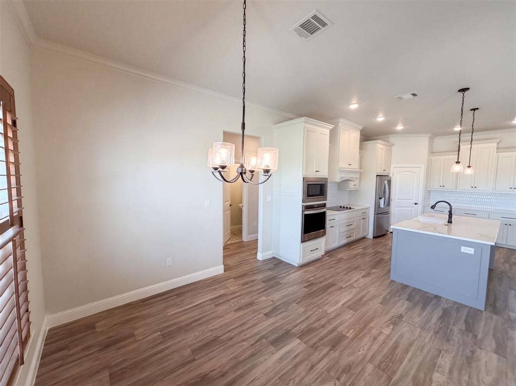 1532 Turpin Lake Road, Poolville, TX 76487