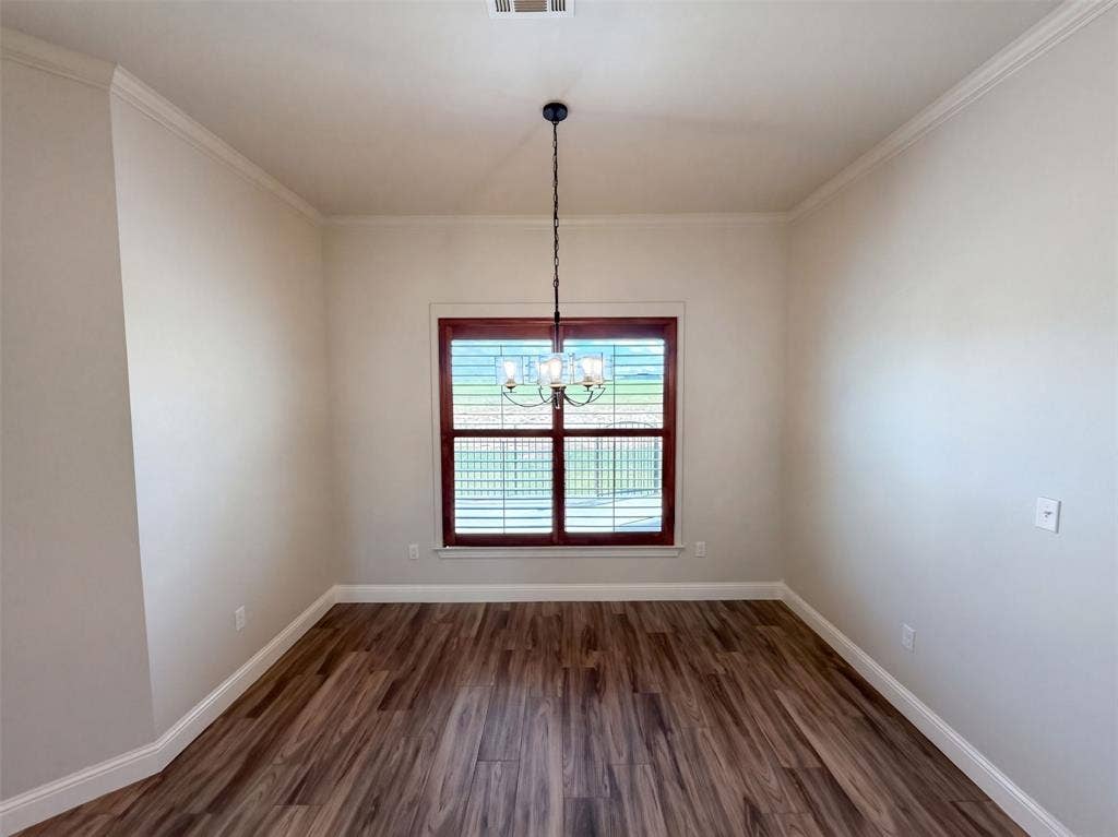 1532 Turpin Lake Road, Poolville, TX 76487