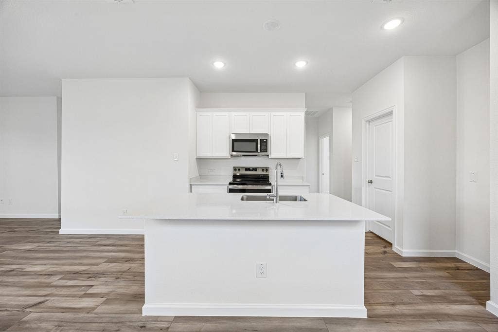 727 Springwell Drive, Princeton, TX 75407 Representative (2).jpg