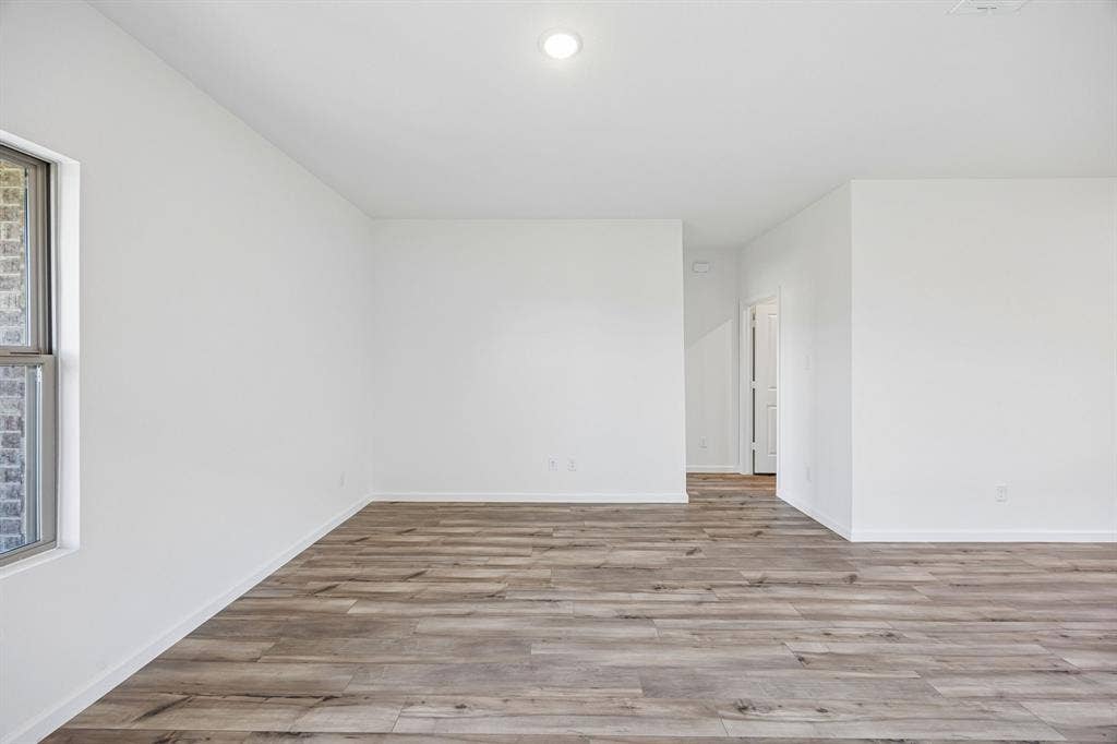 727 Springwell Drive, Princeton, TX 75407 Representative (10).jpg