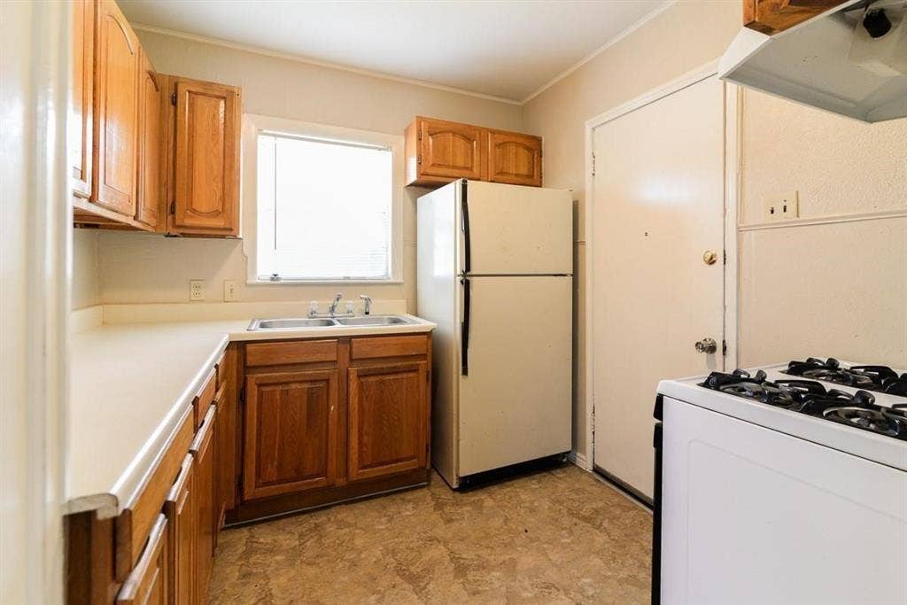 1123 Clinton Street, Garland, TX 75040