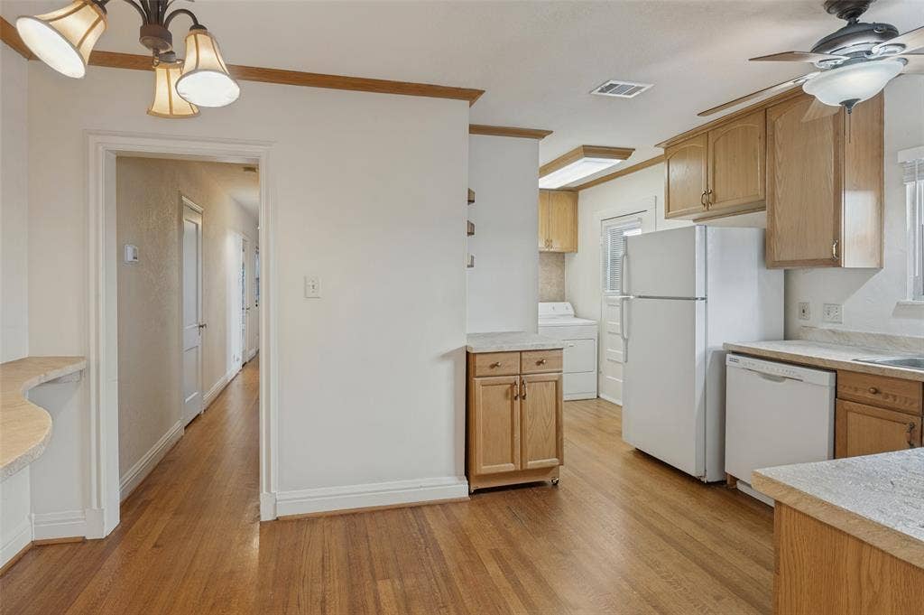 6324 Velasco Avenue, Dallas, TX 75214