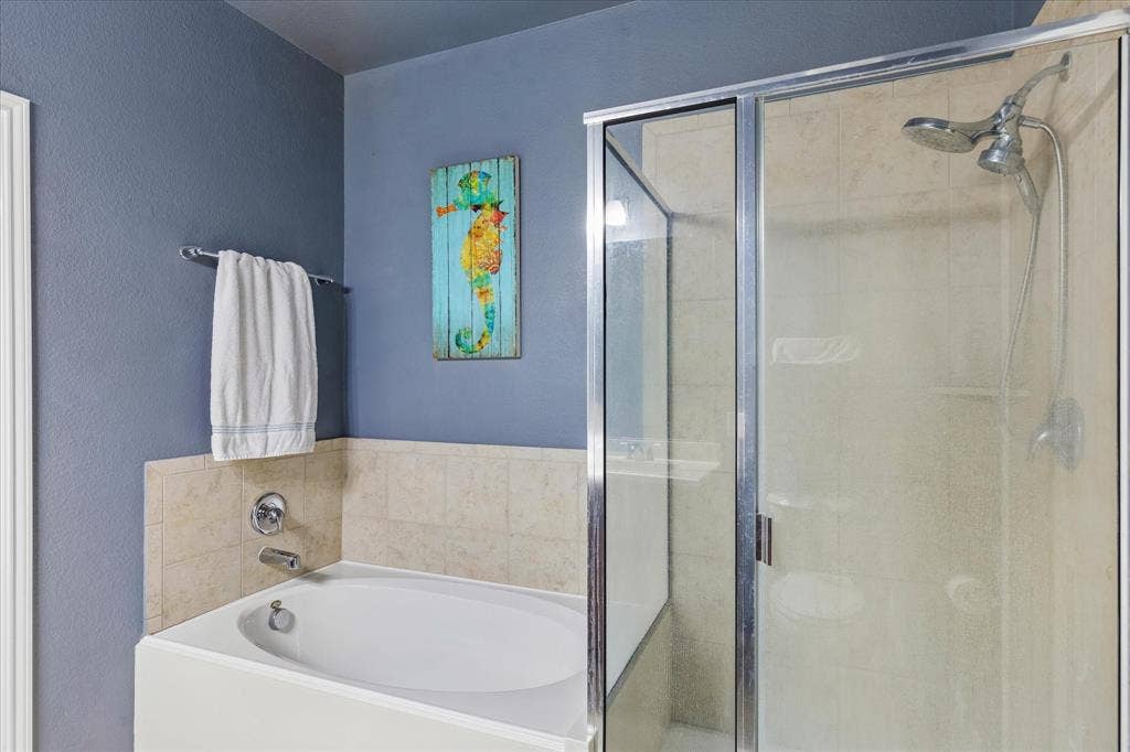 12233 Big Rock Drive, Rhome, TX 76078