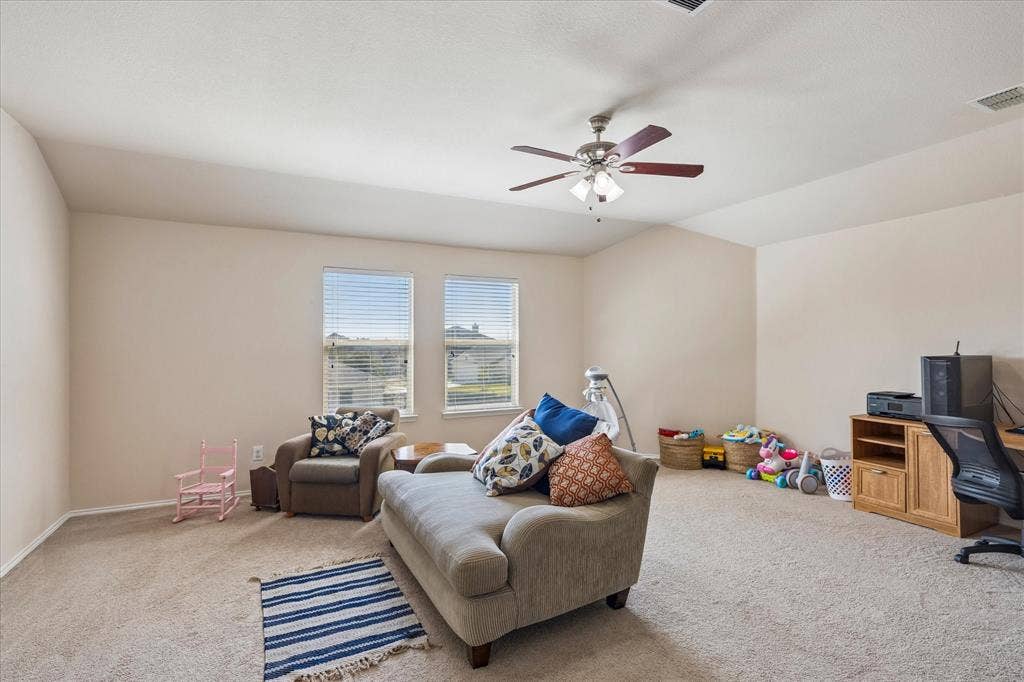 12233 Big Rock Drive, Rhome, TX 76078
