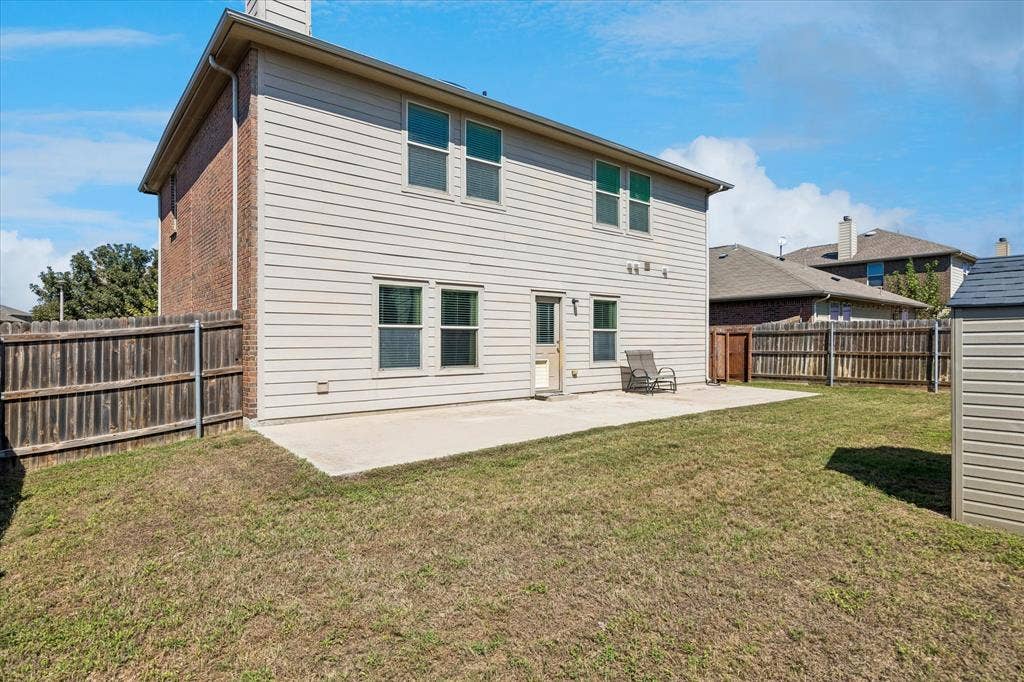 12233 Big Rock Drive, Rhome, TX 76078