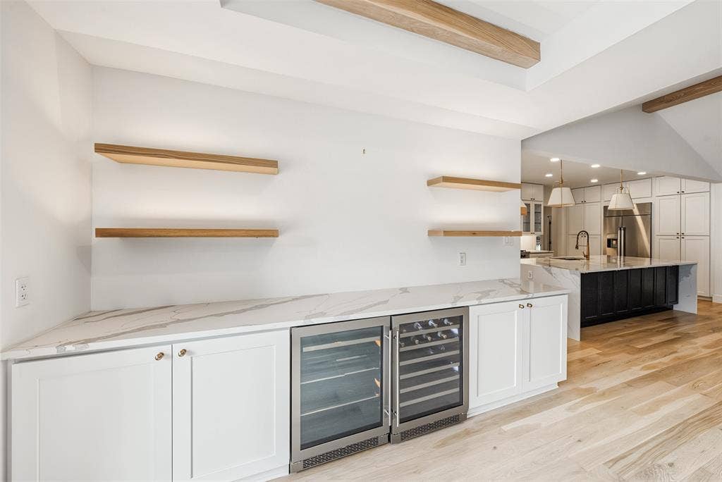 4162 Allencrest Lane, Dallas, TX 75244 4162 Allencrest Lane, Dallas, TX 75244