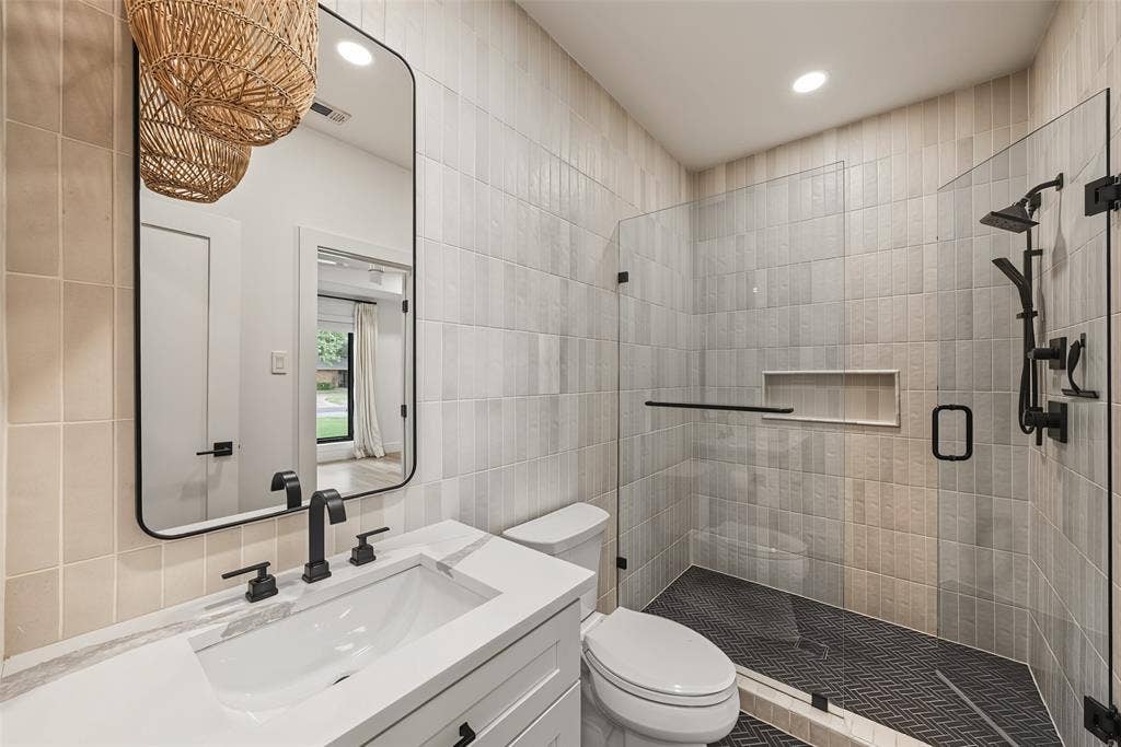 4162 Allencrest Lane, Dallas, TX 75244 4162 Allencrest Lane, Dallas, TX 75244