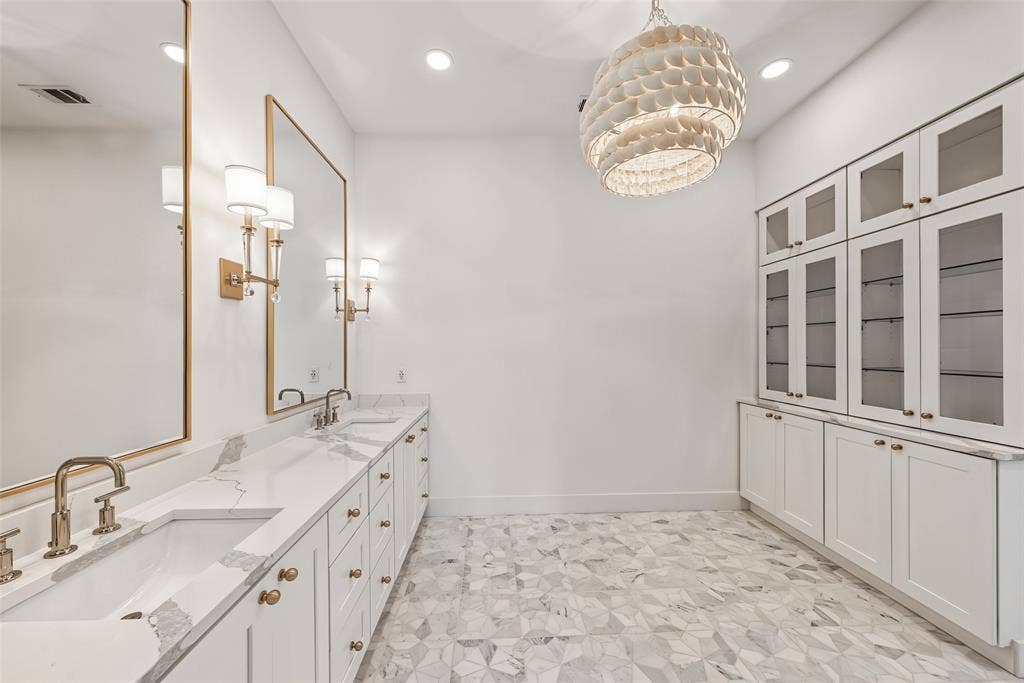 4162 Allencrest Lane, Dallas, TX 75244 4162 Allencrest Lane, Dallas, TX 75244