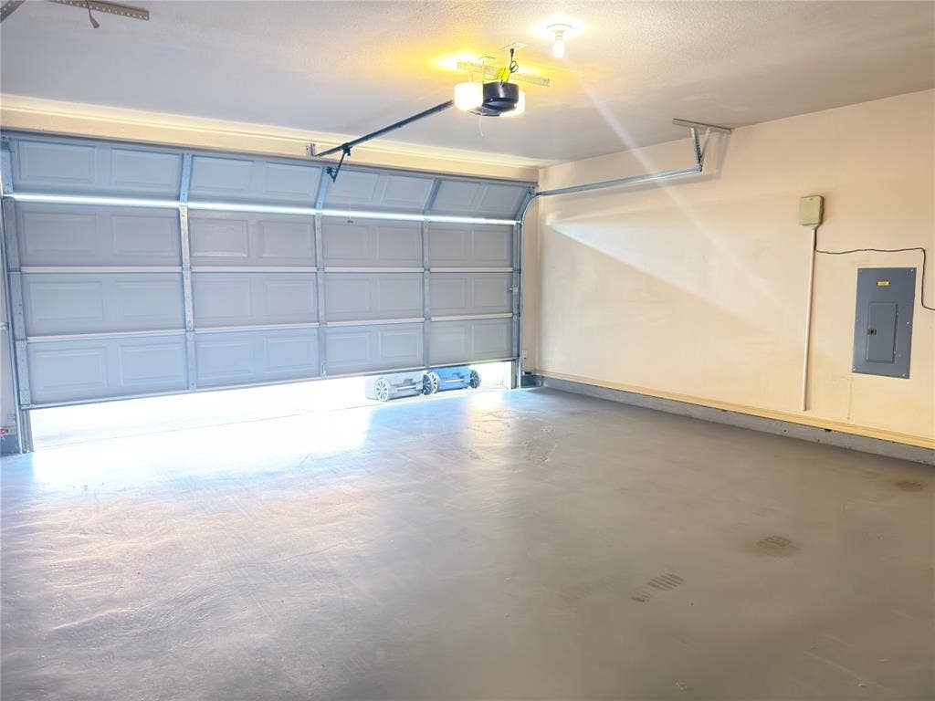 1208 Sonoma Drive, Allen, TX 75013 1208 Sonoma Drive, Allen, TX 75013