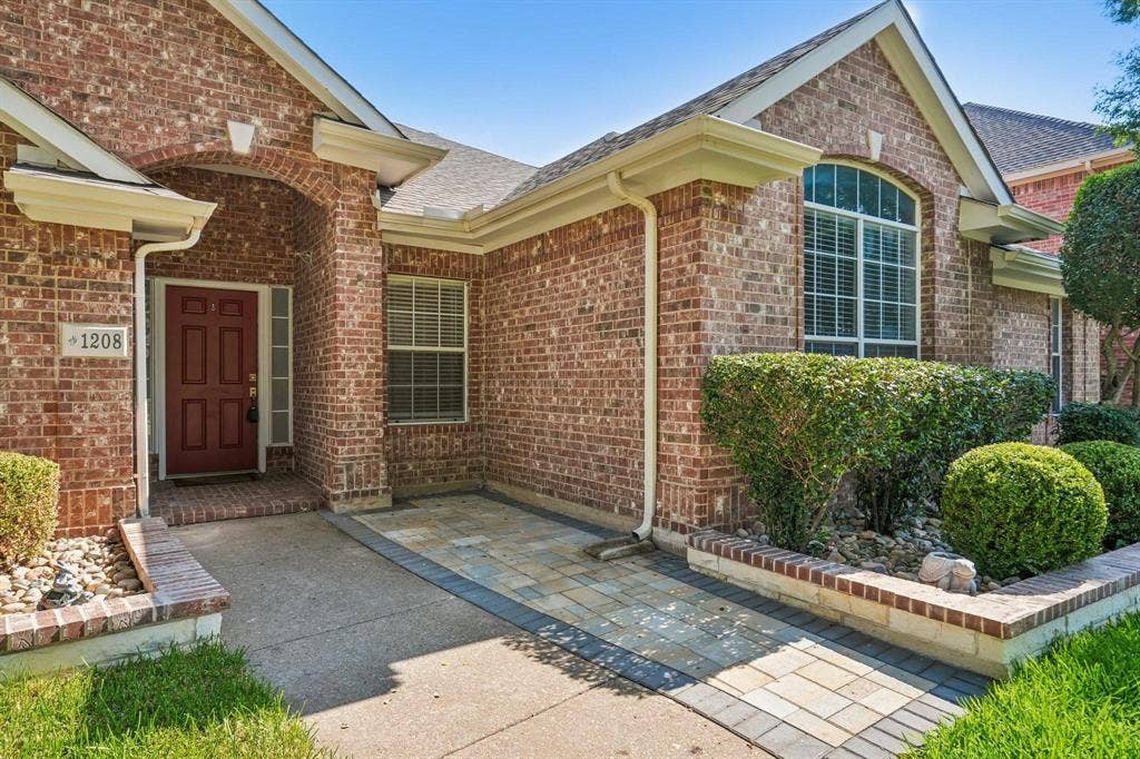 1208 Sonoma Drive, Allen, TX 75013 1208 Sonoma Drive, Allen, TX 75013
