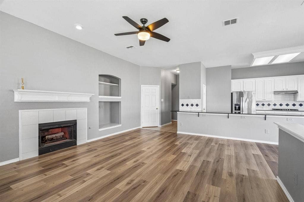 1208 Sonoma Drive, Allen, TX 75013 1208 Sonoma Drive, Allen, TX 75013
