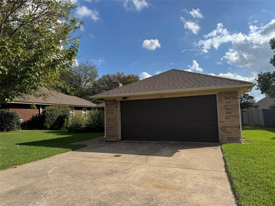 Property photo for 7512 Sean Drive, North Richland Hills, TX